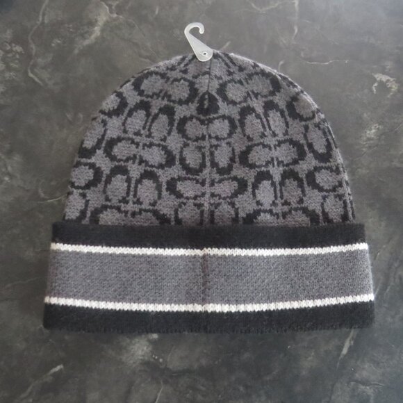 Coach Signature C Jacquard Knit Beanie – Black & Grey – New with Tags (B2) - Picture 3 of 4